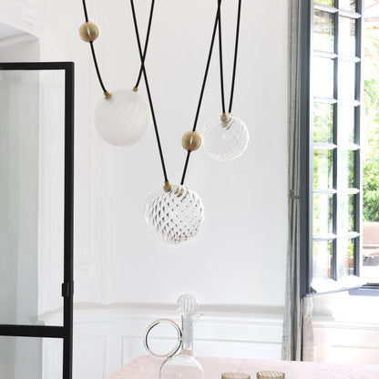 Beloio, suspension lumineuse