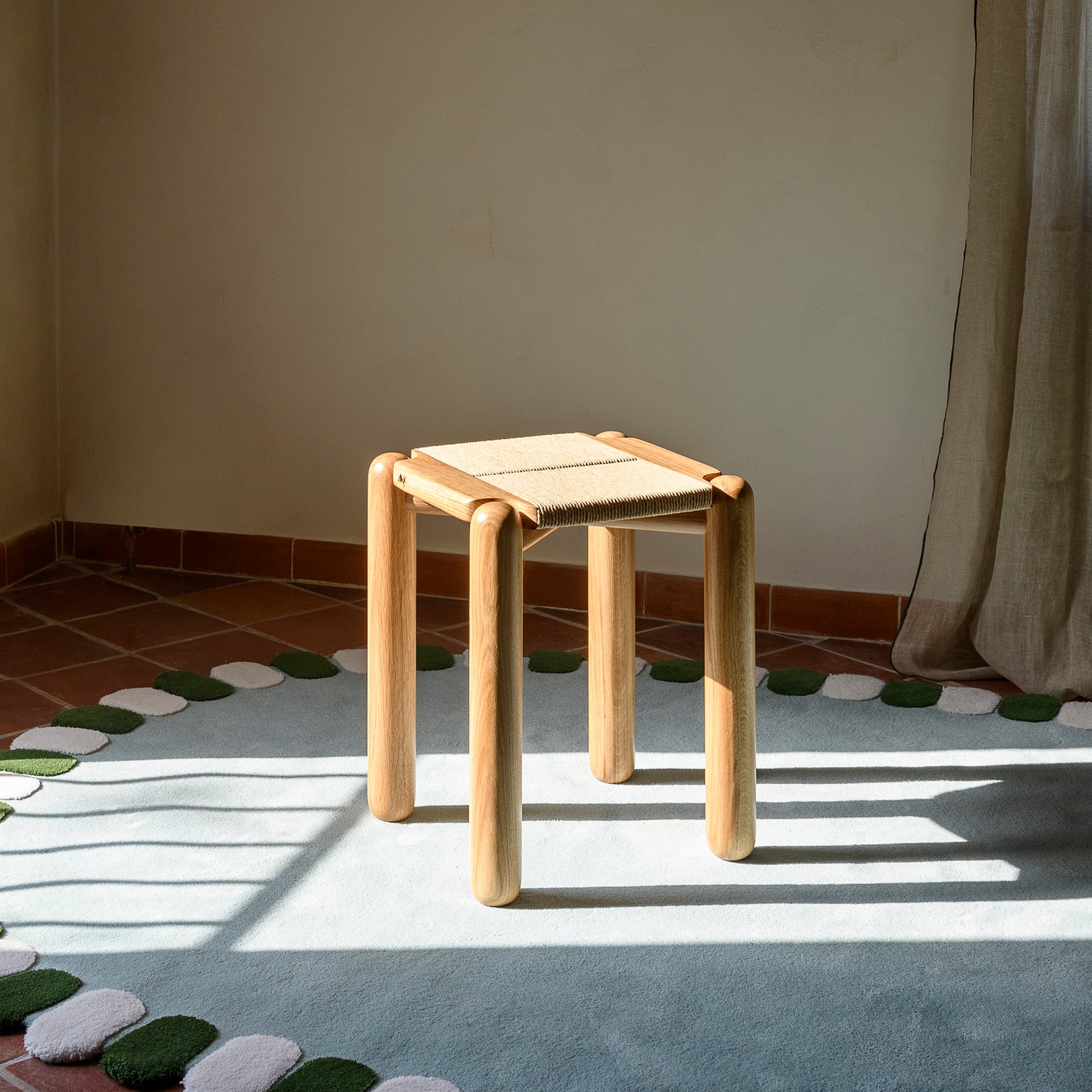 Mirèio, tabouret